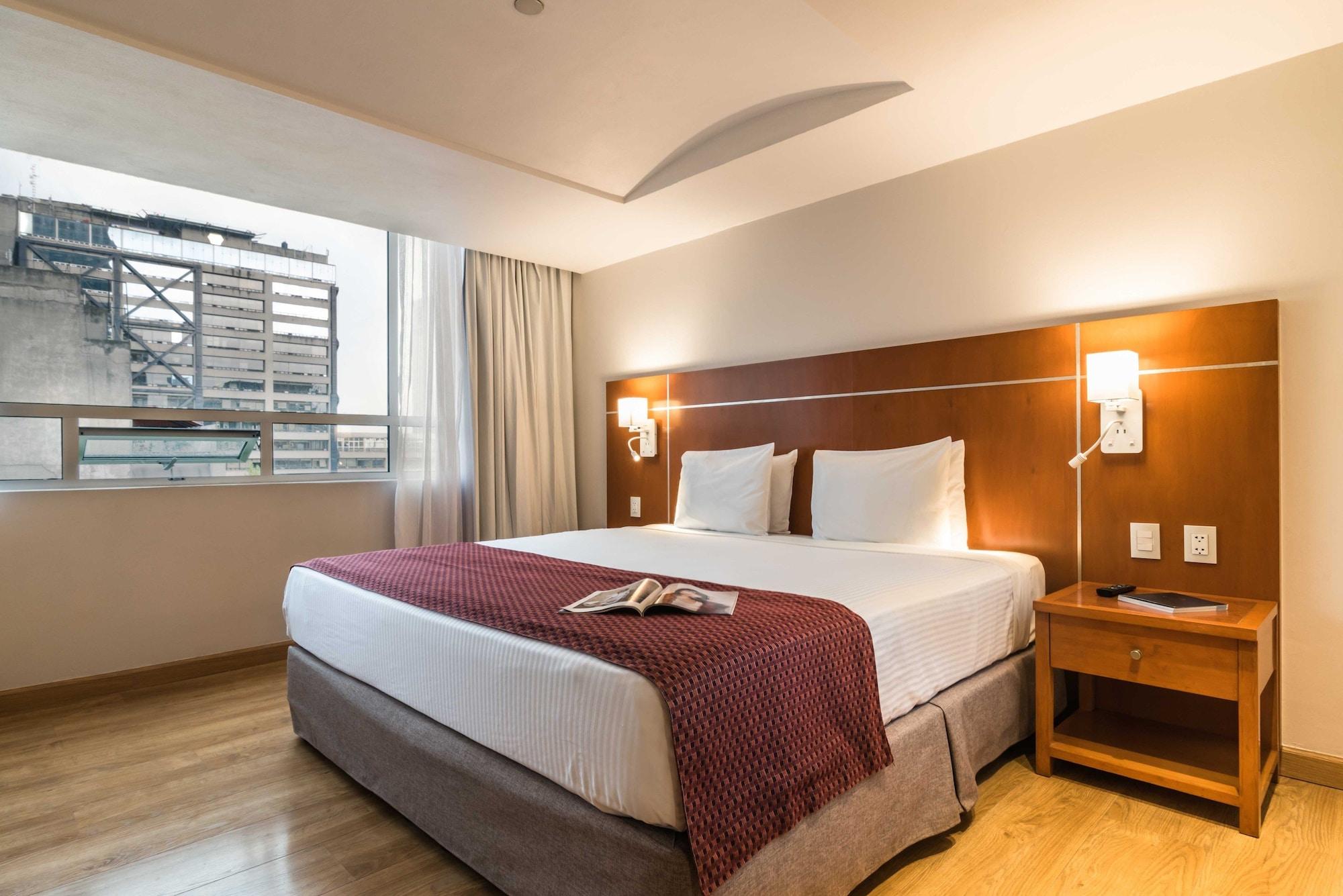 Eurostars Zona Rosa Suites Мехіко Екстер'єр фото A bedroom at the hotel