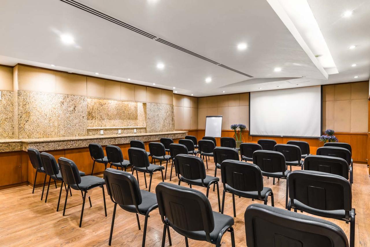Eurostars Zona Rosa Suites Мехіко Екстер'єр фото Meeting room