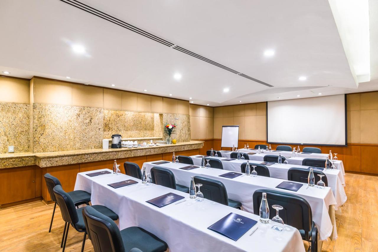 Eurostars Zona Rosa Suites Мехіко Екстер'єр фото Meeting room